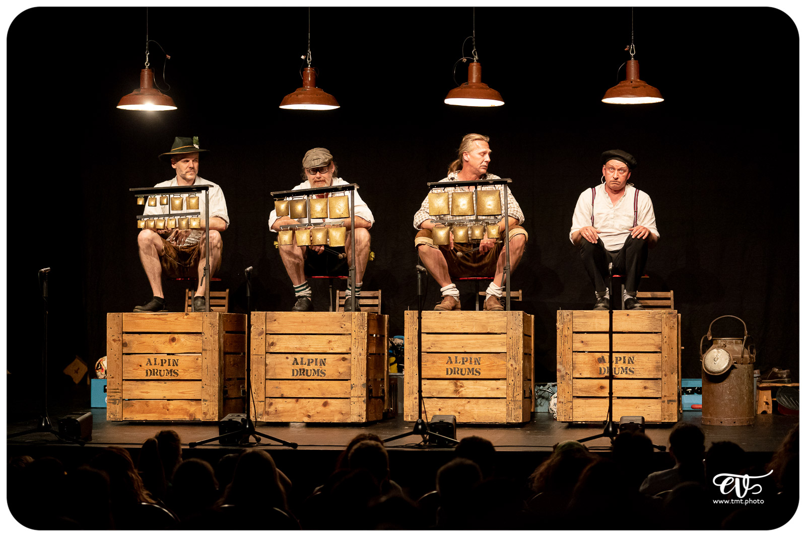 LE GROOVE DE LA MONTAGNE (TONI BARTL’S ALPIN DRUMS)